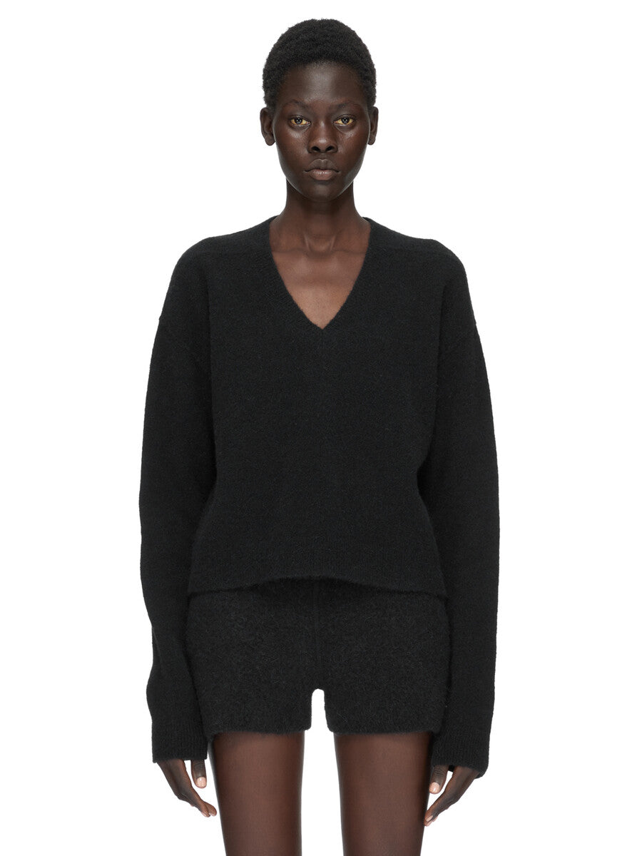 Tommy V-neck