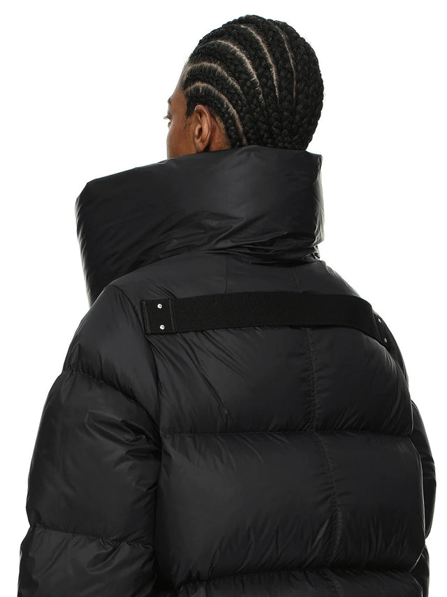 Funnel-neck down jacket