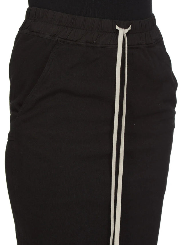 Pull on pillar skirt