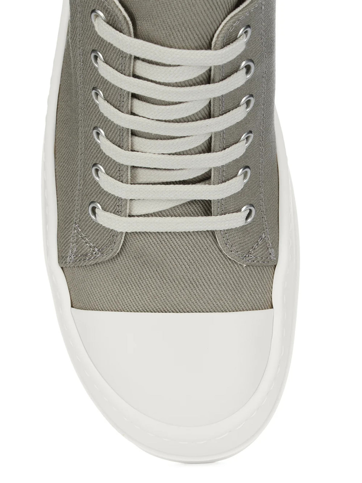 Low sneakers