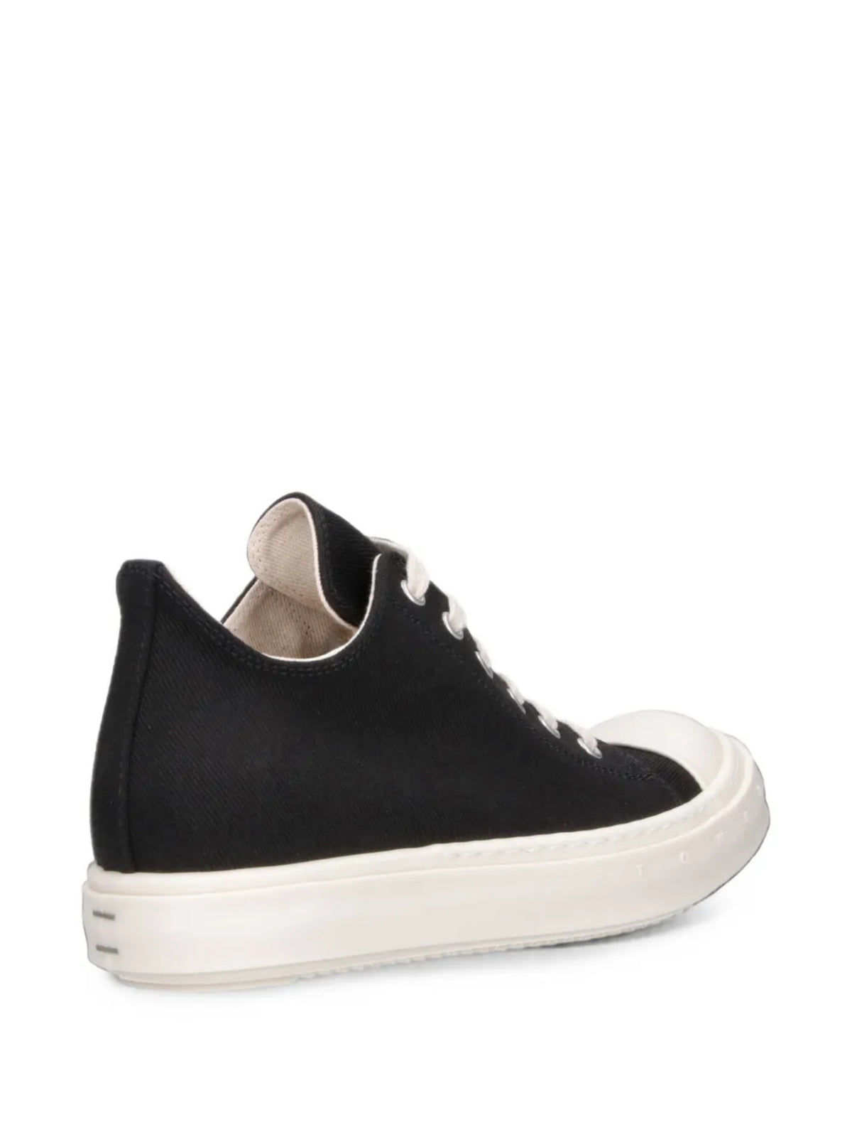 Low Sneakers