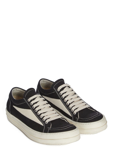 Vintage sneaks