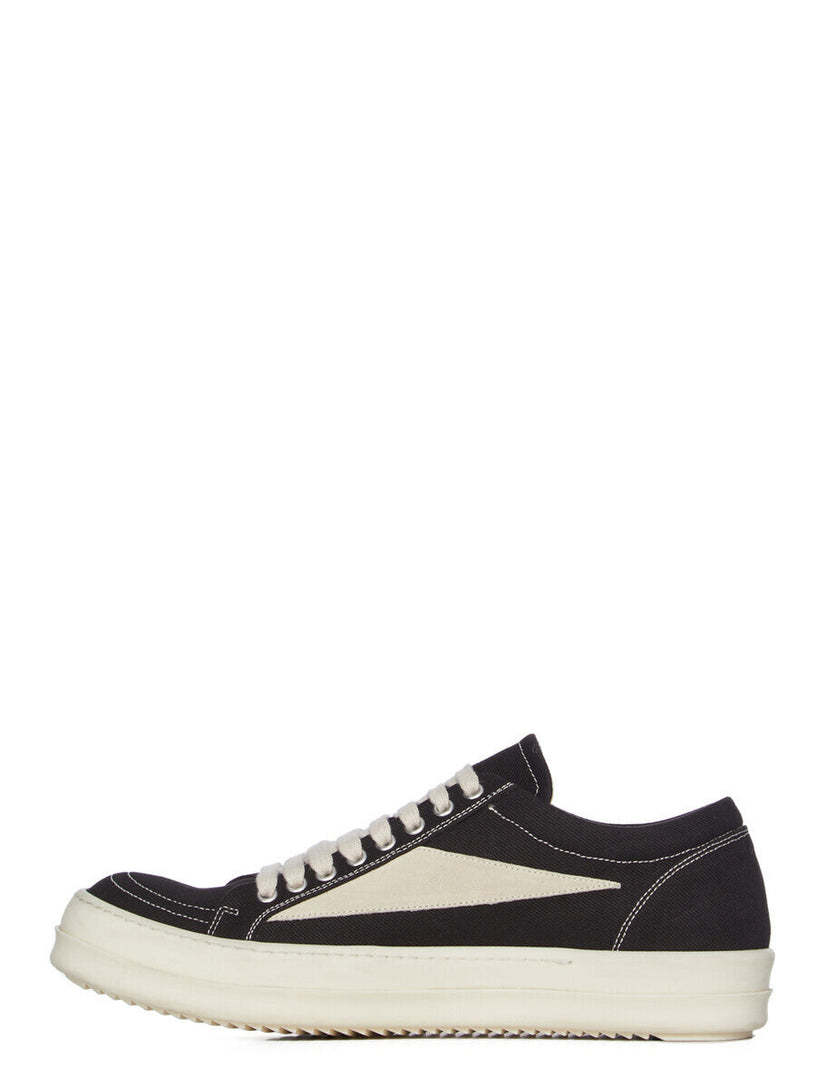 Vintage sneaks