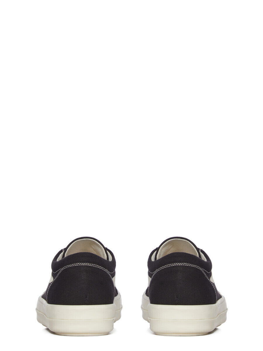 Vintage sneaks