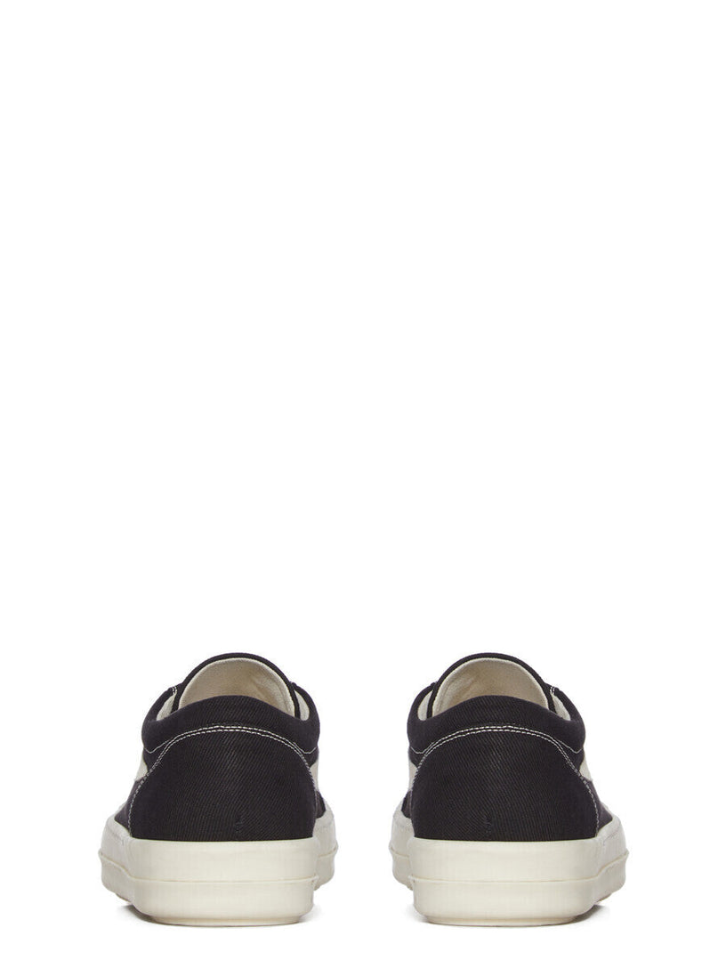 Vintage sneaks