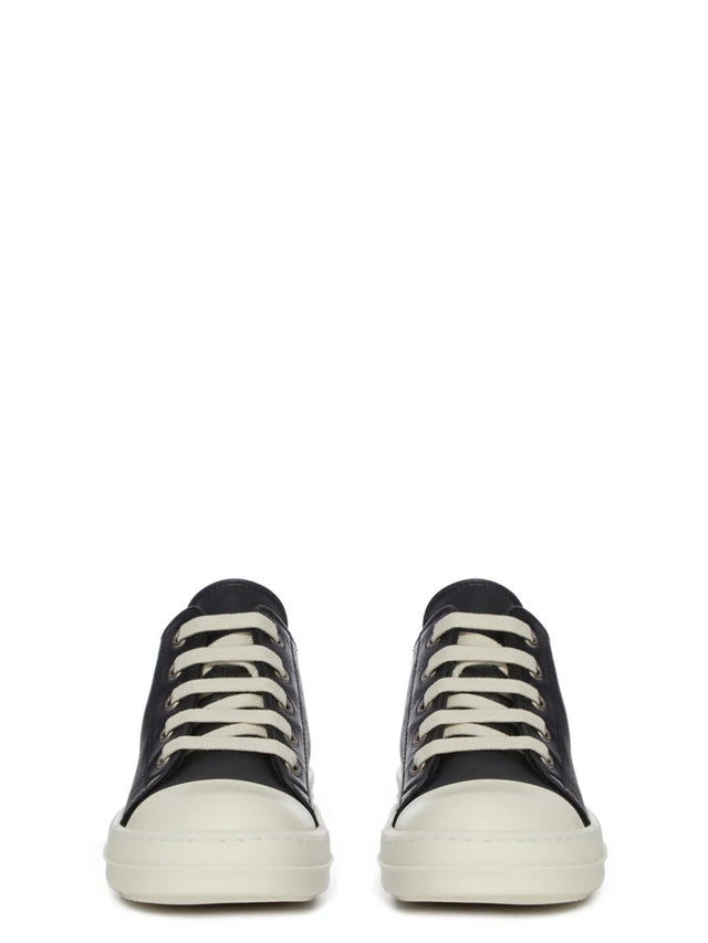 Low sneaks