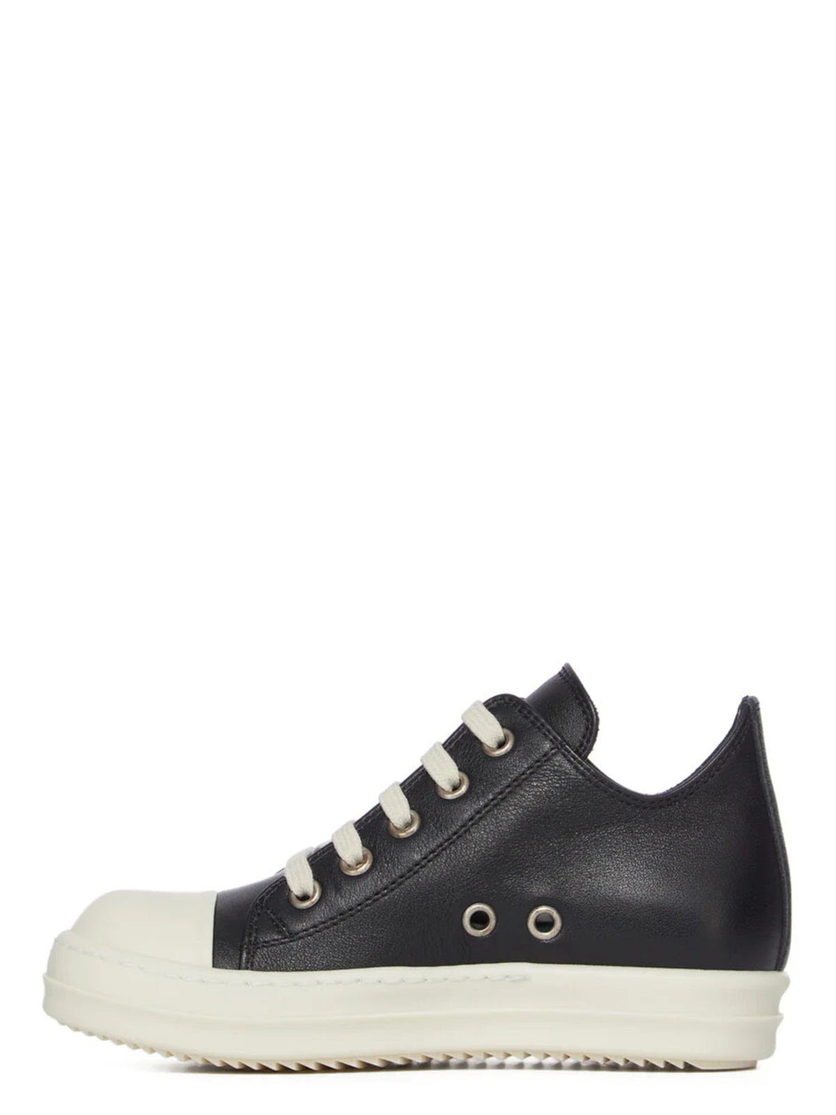 Low sneaks