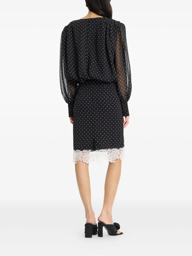 Blusa a maniche lunghe arricciate