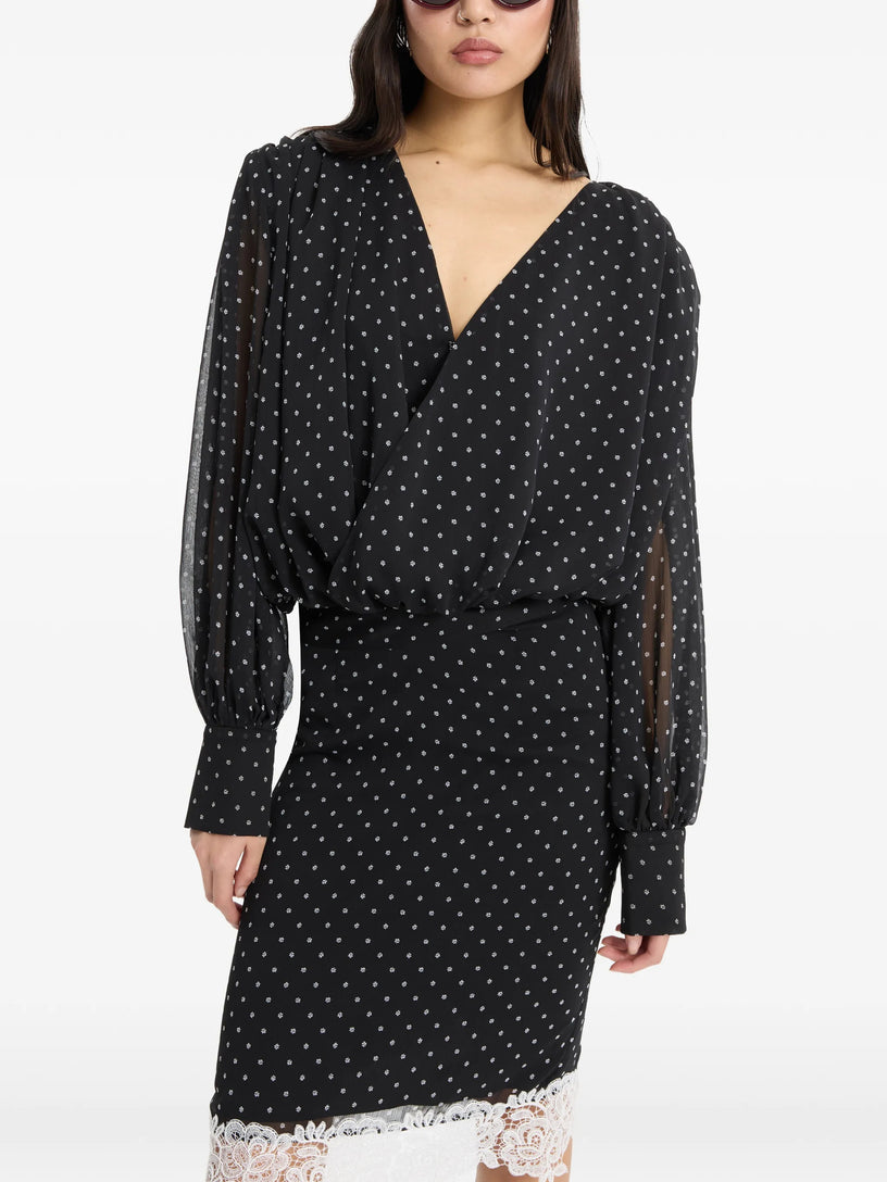 Blusa a maniche lunghe arricciate