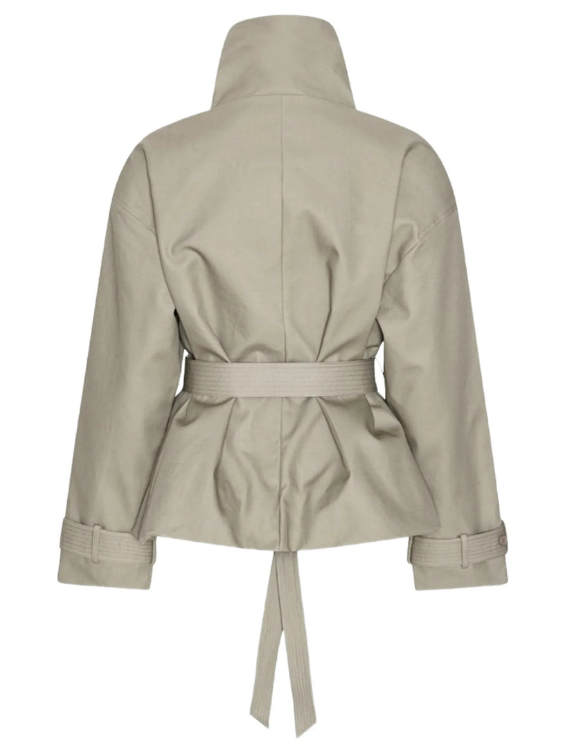Trench corto