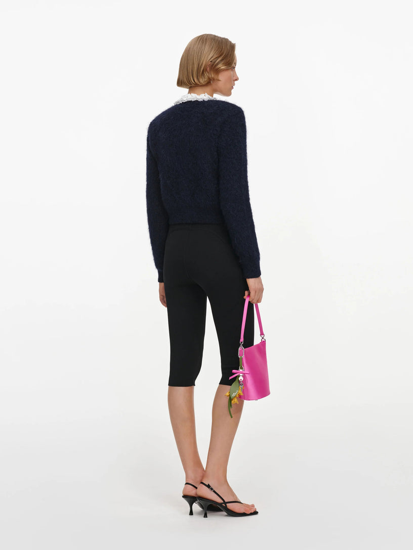 Maglione con fiori e rifiniture in perle