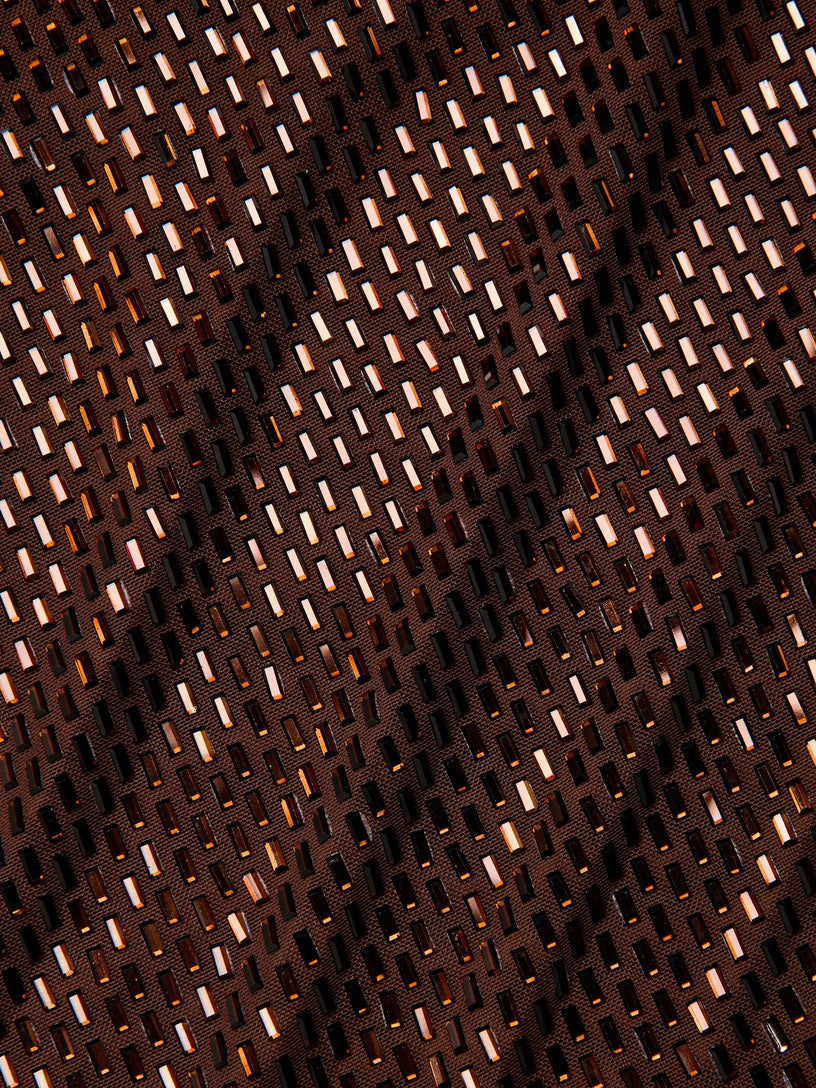 Abito lungo con strass e spalline incrociate sulla schiena