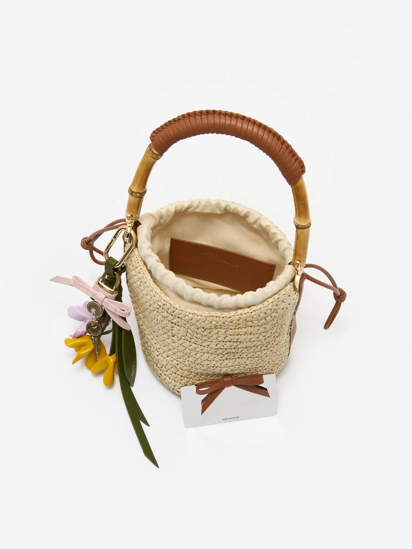 Borsa a secchiello in morbida rafia