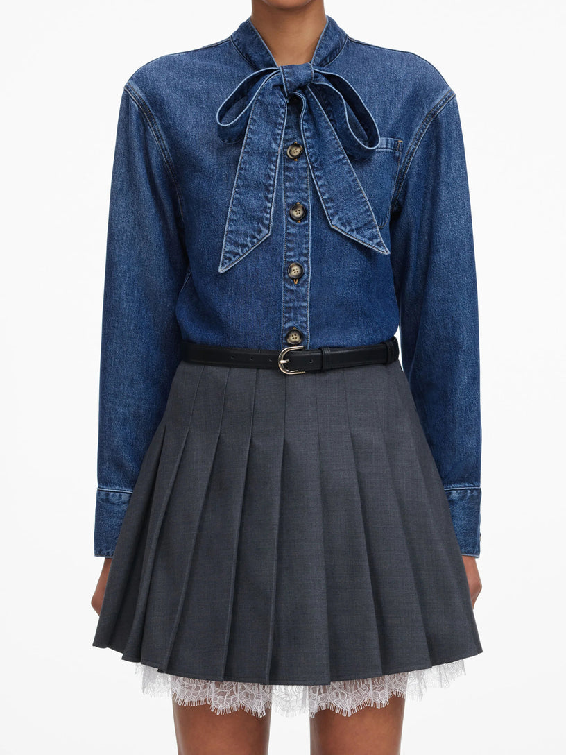 Camicia in denim con laccetti al collo