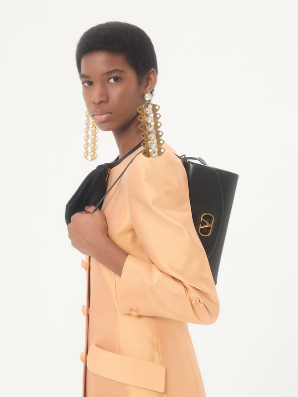 Devain Small Shoulder Bag