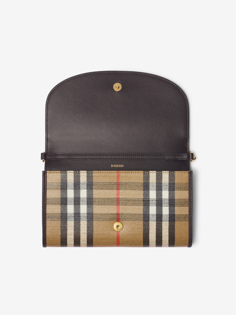 Highlands Chain Shoulder Wallet