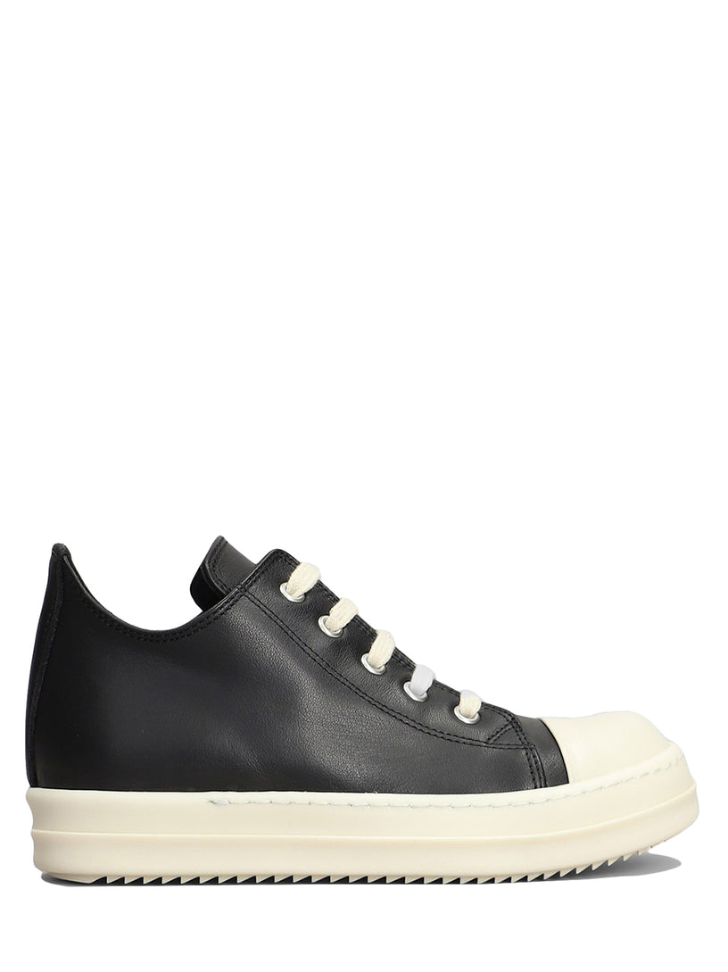 Low sneakers