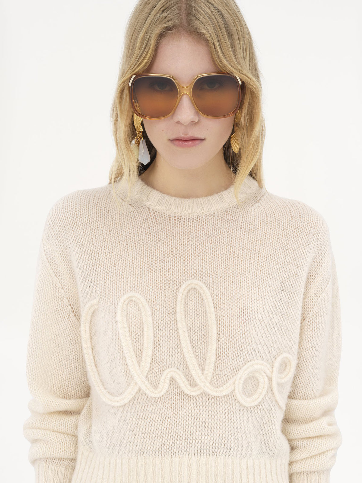 Pullover con logo