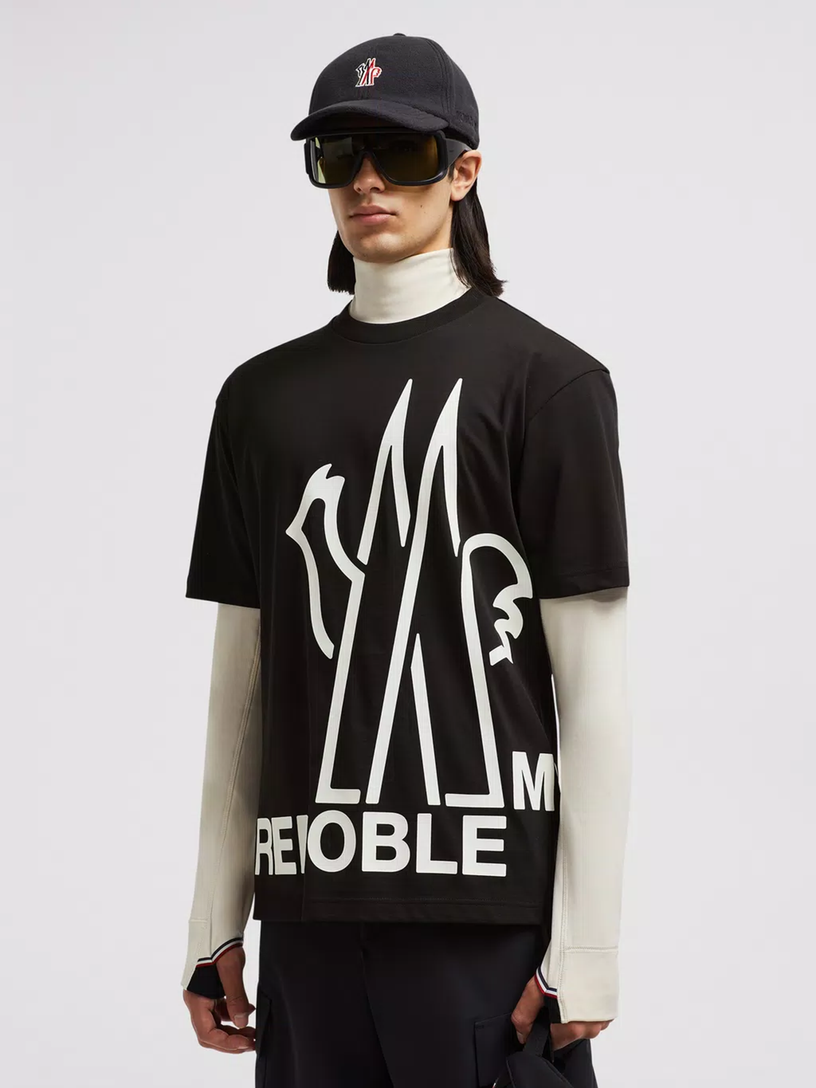 T-shirt logata