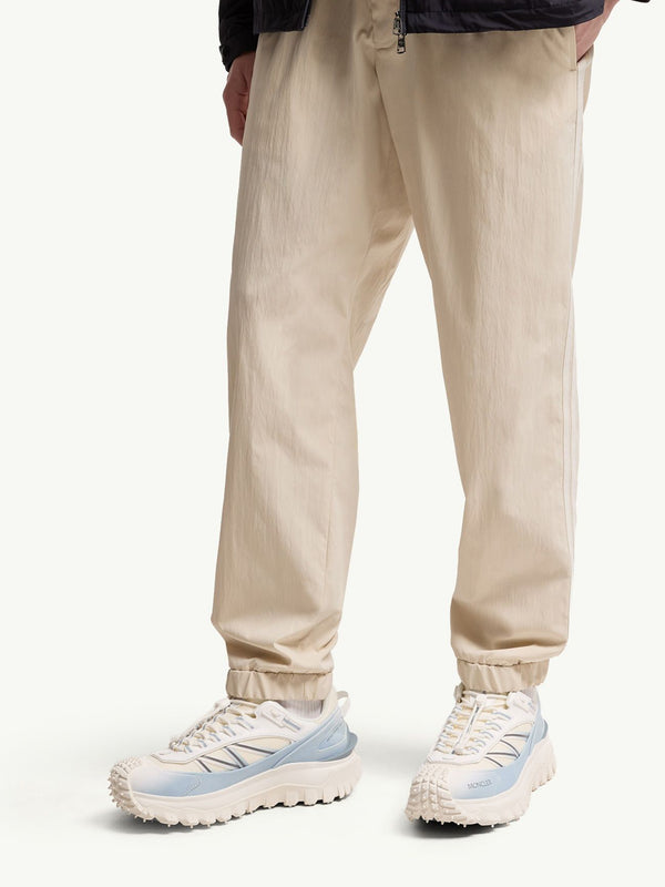 Trailgrip sneakers