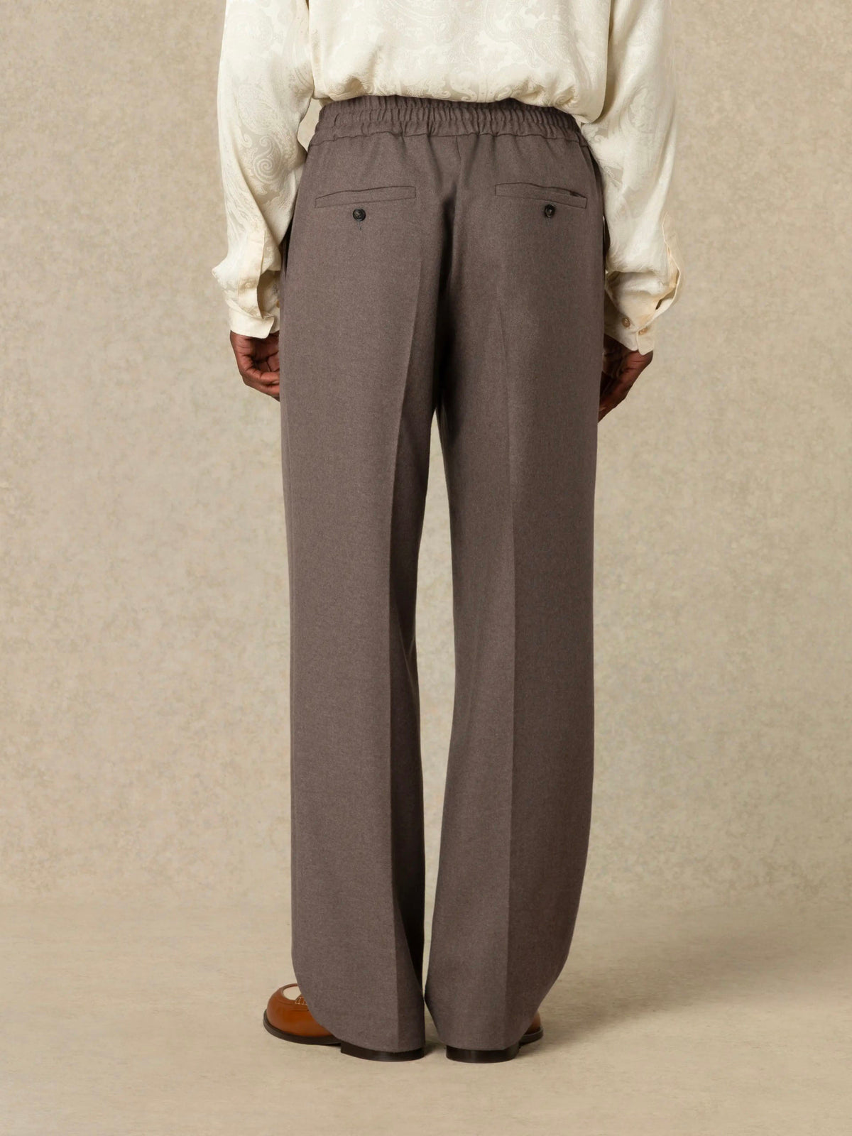 Flannel trousers with elastic waist
