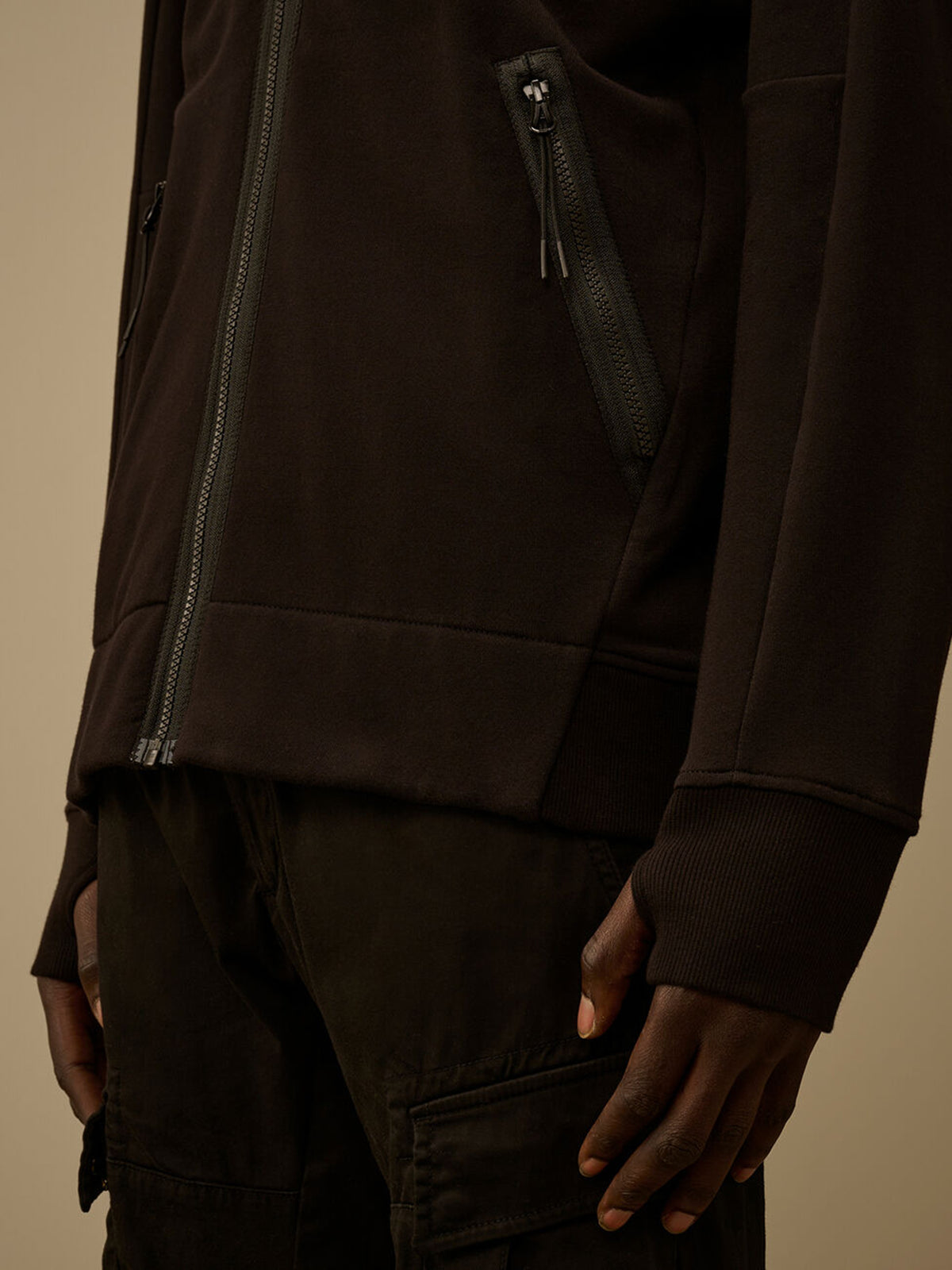 Diagonal Raised Fleece Goggle Sweatshirt