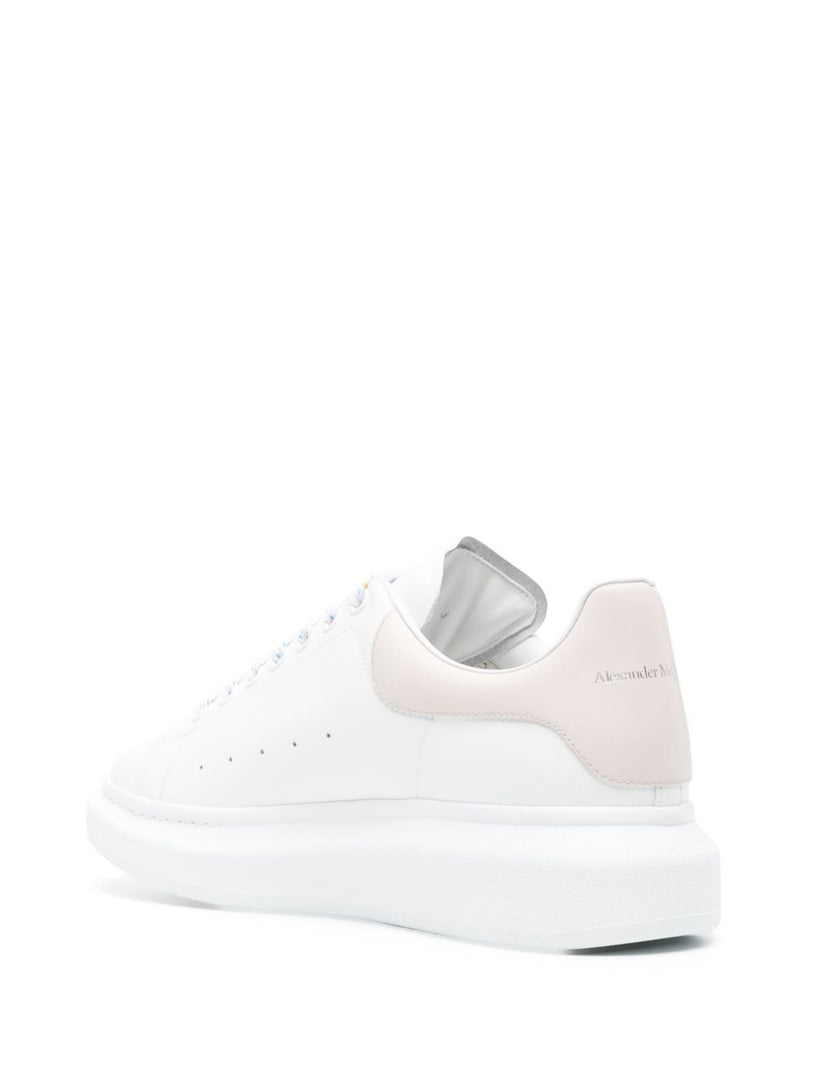 Oversized sneakers