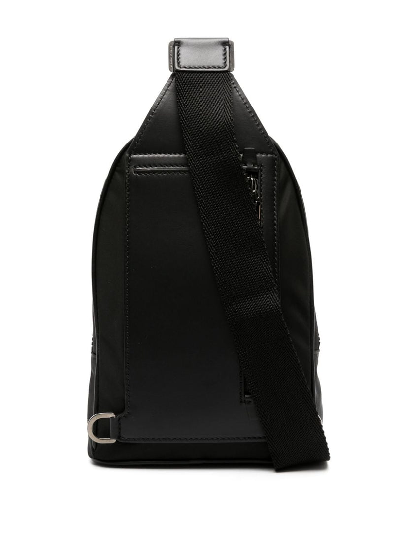 Nylon shoulder pouch