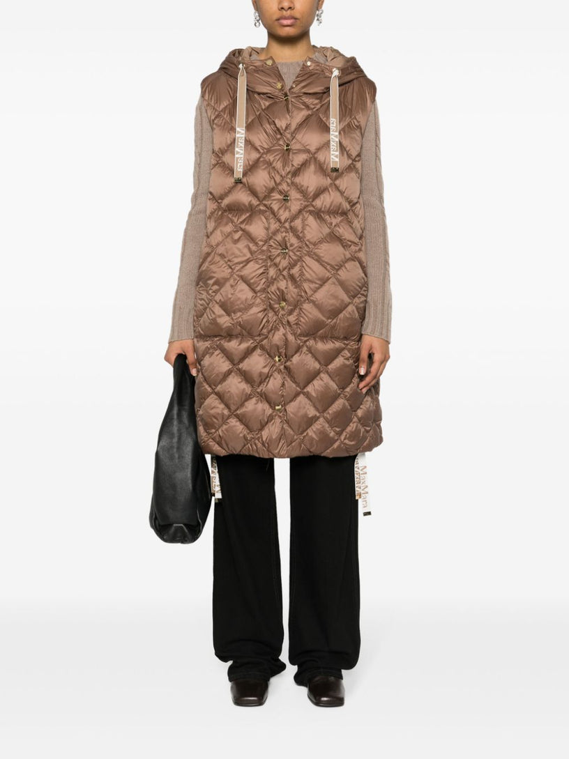 Long vest in water-repellent nylon