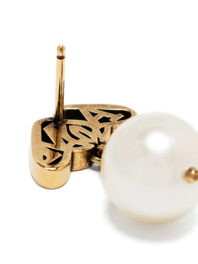 Pearl earrings with gold seal logo