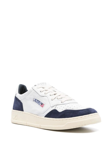 Medalist Sneakers