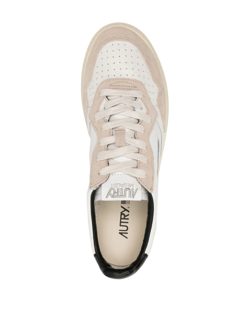 Medalist Sneakers