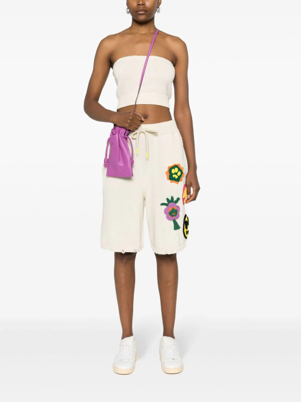 Embroidered fine-knit shorts