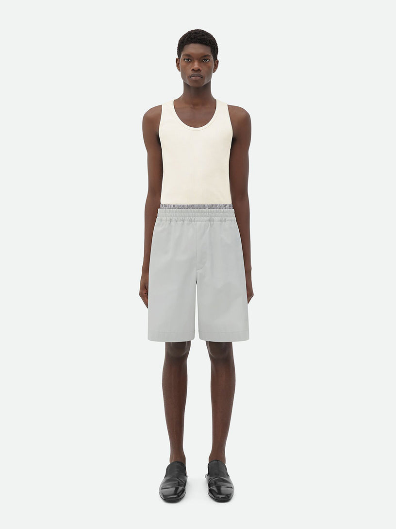 Layered shorts in cotton twill