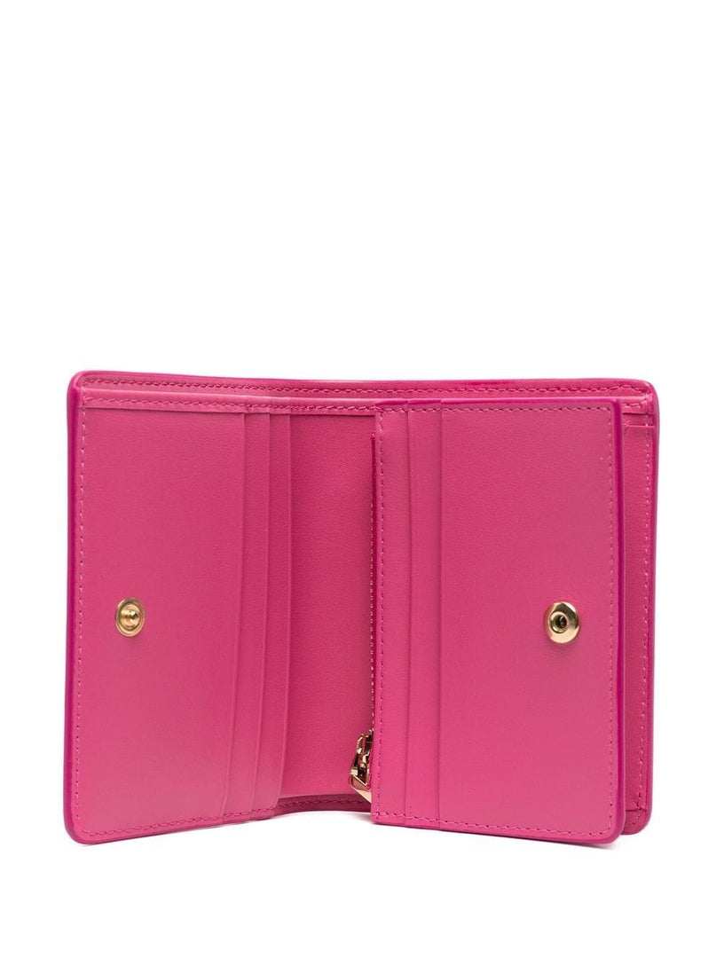 DG logo continental wallet