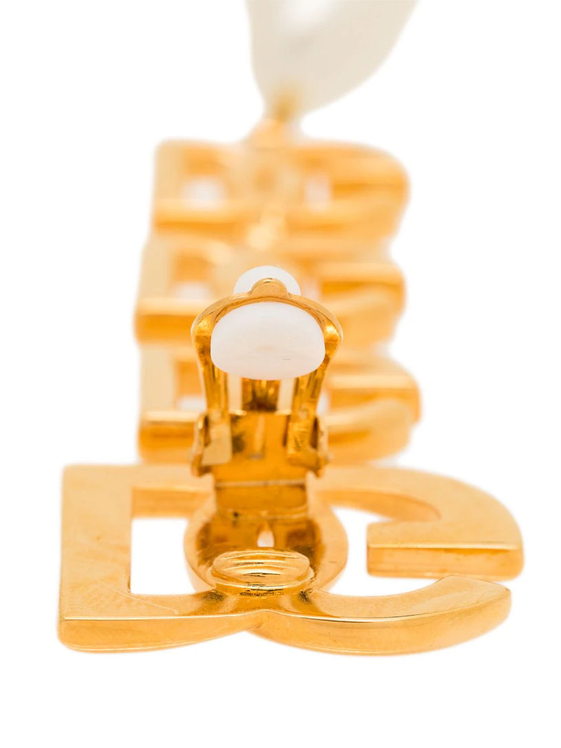 Earrings with DG logo