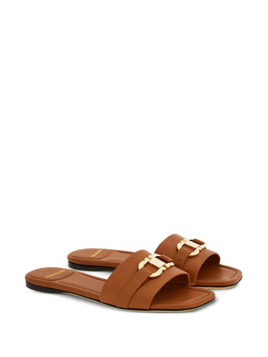 Leah Flat slide