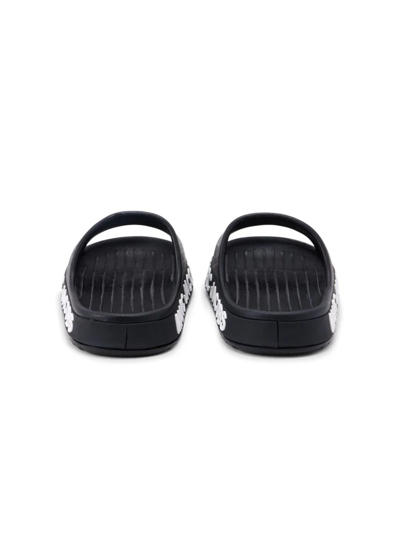 Slide slippers with print