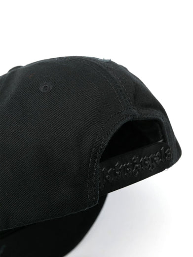 Baseball cap with logo