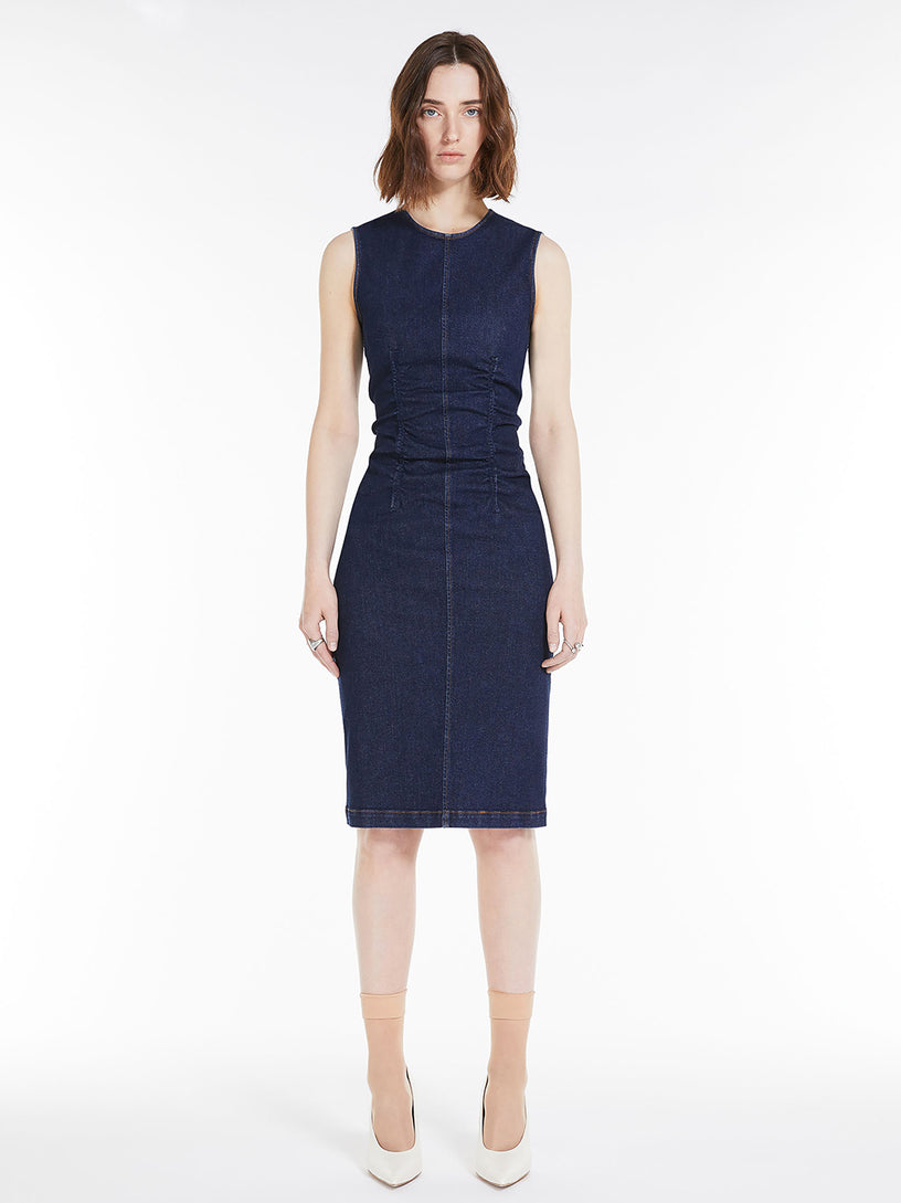 Sleeveless denim dress