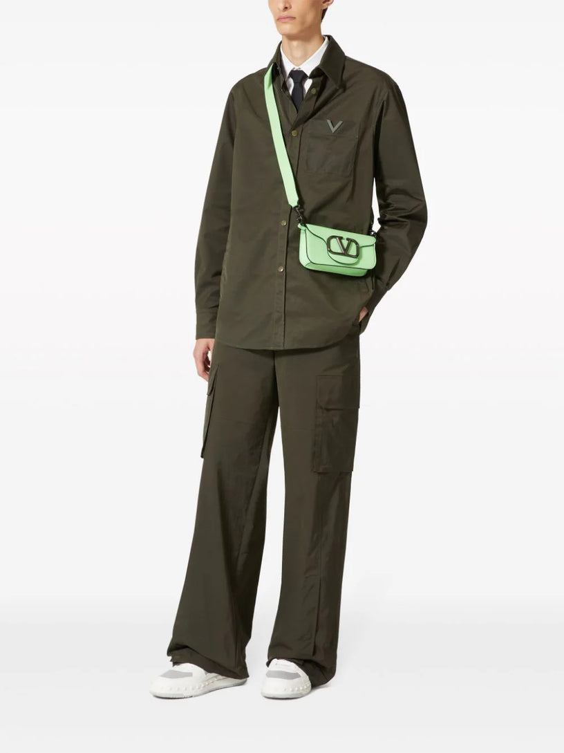 Shirt jacket with rubberised V Detail