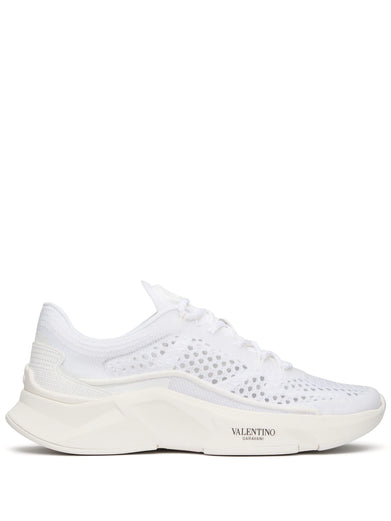 True actress net sneakers