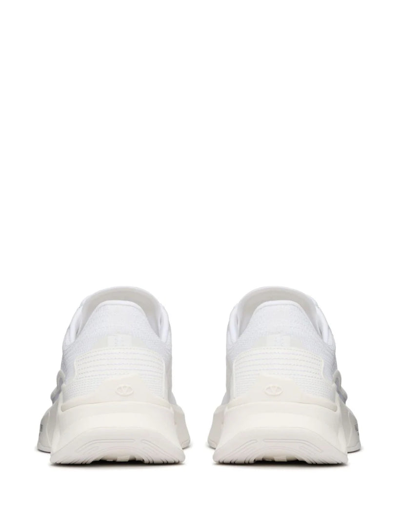 True actress net sneakers