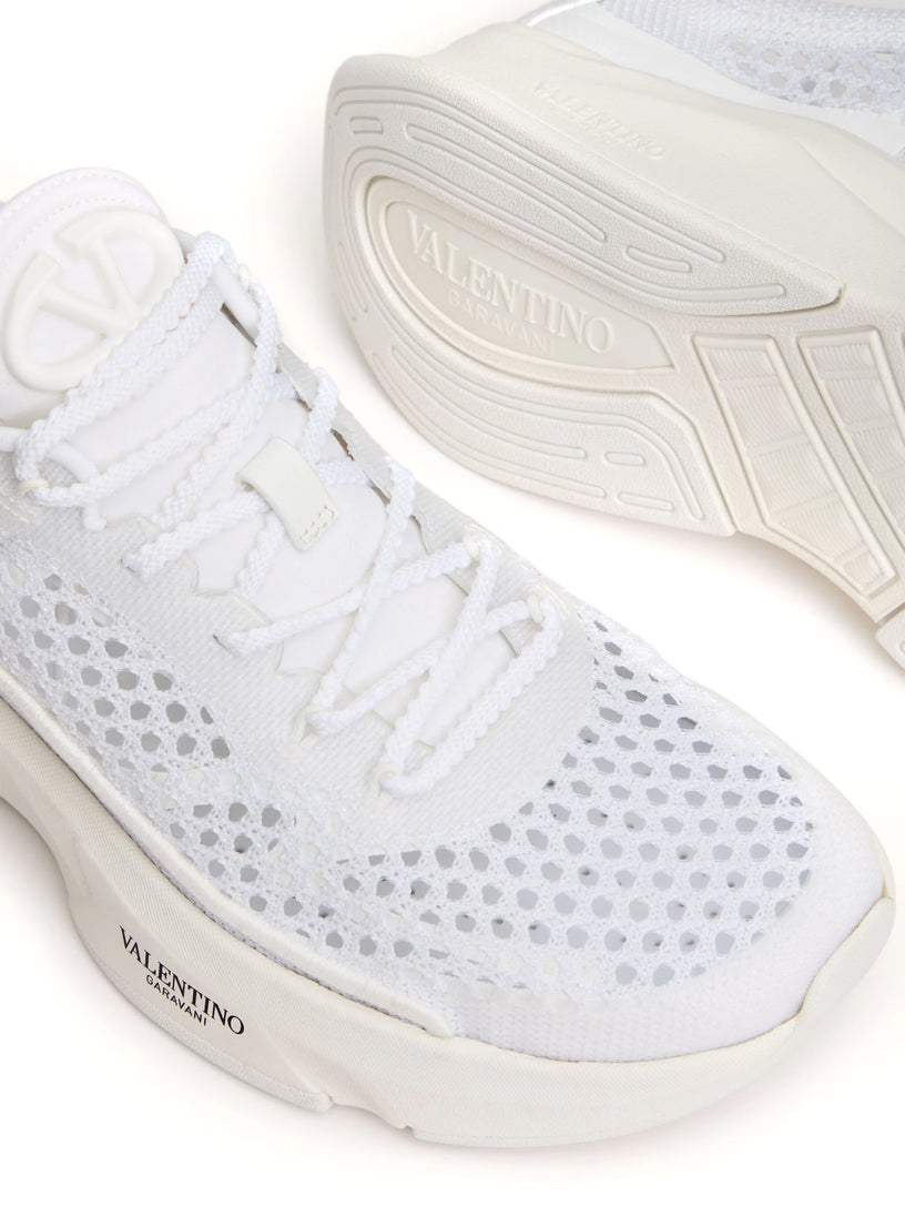 True actress net sneakers