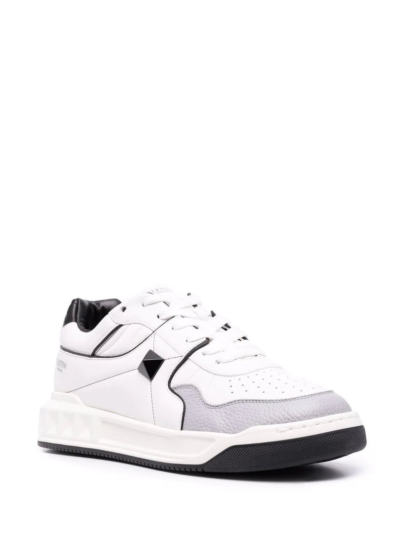 ONE STUD Low-Top Sneakers