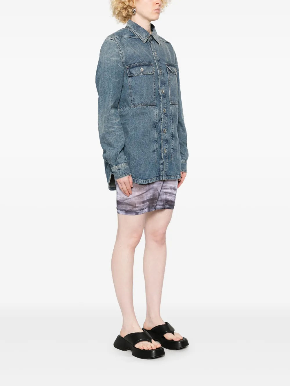 Outershirt