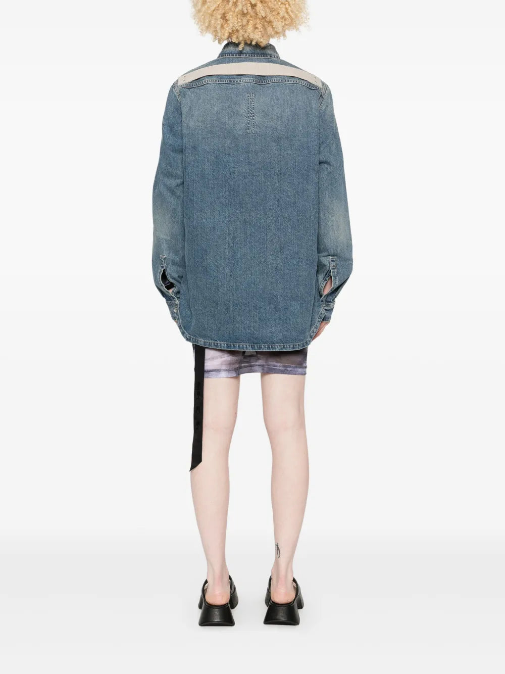 Outershirt