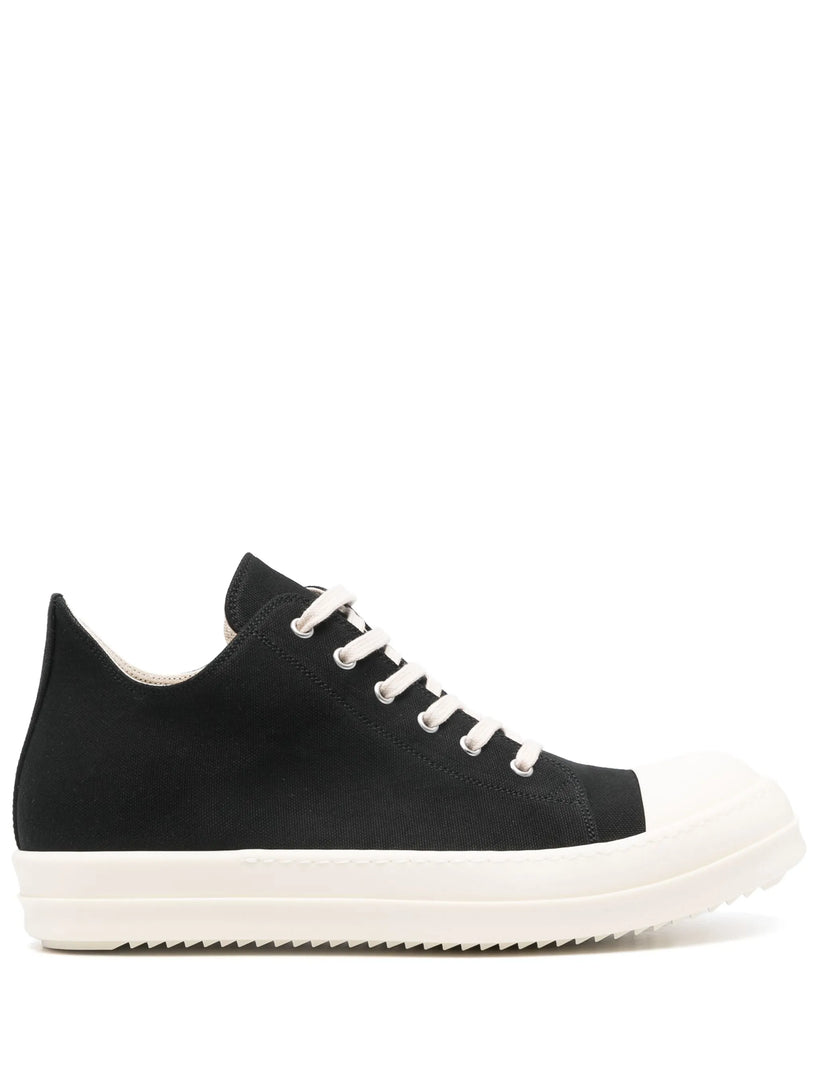 Low Sneakers