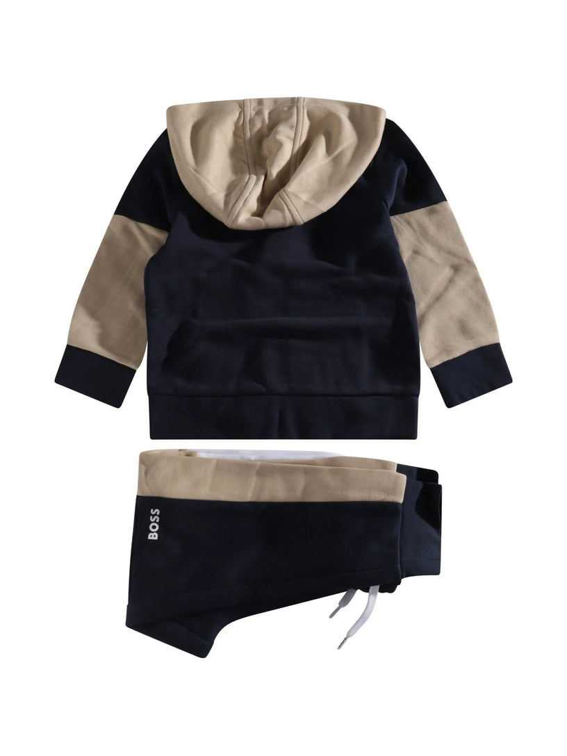 Tracksuit with print
