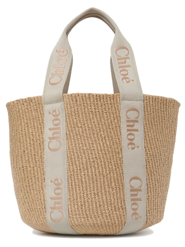 Woody large basket bag in natural fibres
